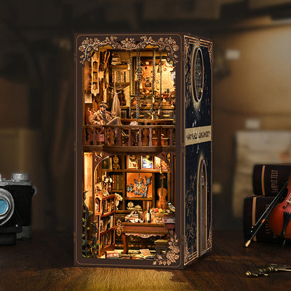 Maquette Book Nook détective en bois avec éclairage LED, serre-livres miniature DIY représentant un bureau d'enquêteur vintage à deux étages.