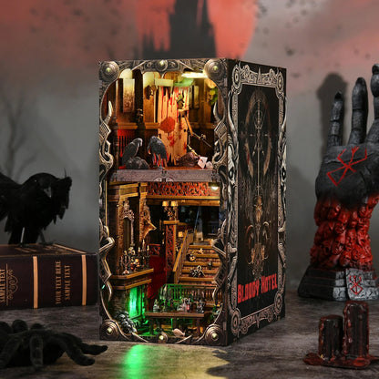 Maquette en bois 3D Magic Castle illuminée avec éclairage LED, maison de sorcière miniature style victorien et détails d'apothicaire magique.