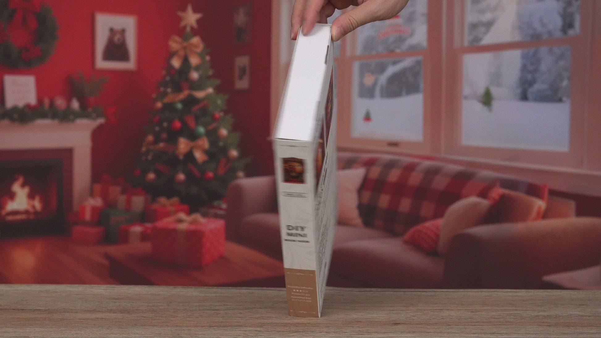 Assemblage d’un Book Nook miniature sur le thème de Noël. Description : Découvrez les étapes de fabrication d’une serre miniature de Noël en bois. Cette vidéo montre l’assemblage détaillé d’un "Book Nook" décoratif avec des sapins, un renne, une cheminée et des éclairages LED pour créer une ambiance chaleureuse de fêtes. Un projet de modélisme créatif parfait pour la décoration de bibliothèque